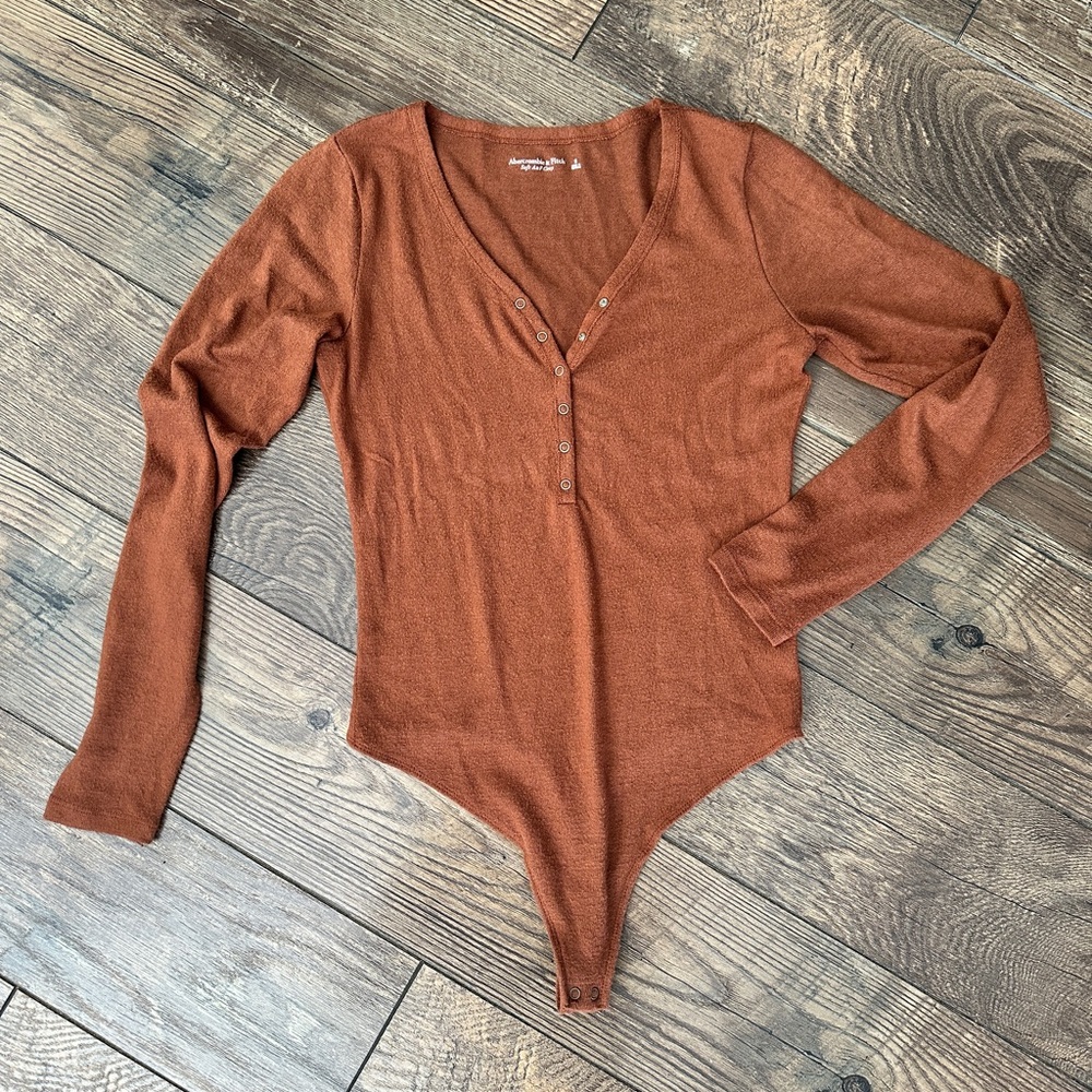 Abercrombie soft and cozy bodysuit